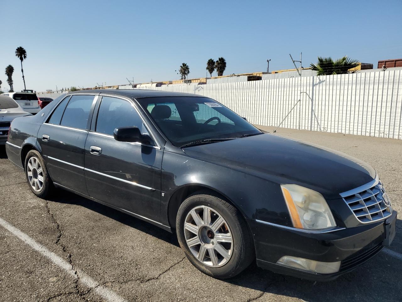 2006 Cadillac DTS VIN 1G6KD57Y56U110844 Copart auction photo, minor dent/scratches damage thumbnail 4