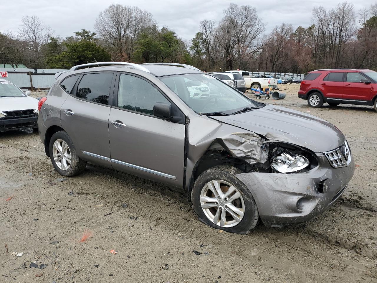 2015 Nissan Rogue VIN JN8AS5MV3FW766722 Copart auction photo, front end / minor dent/scratches damage thumbnail 4
