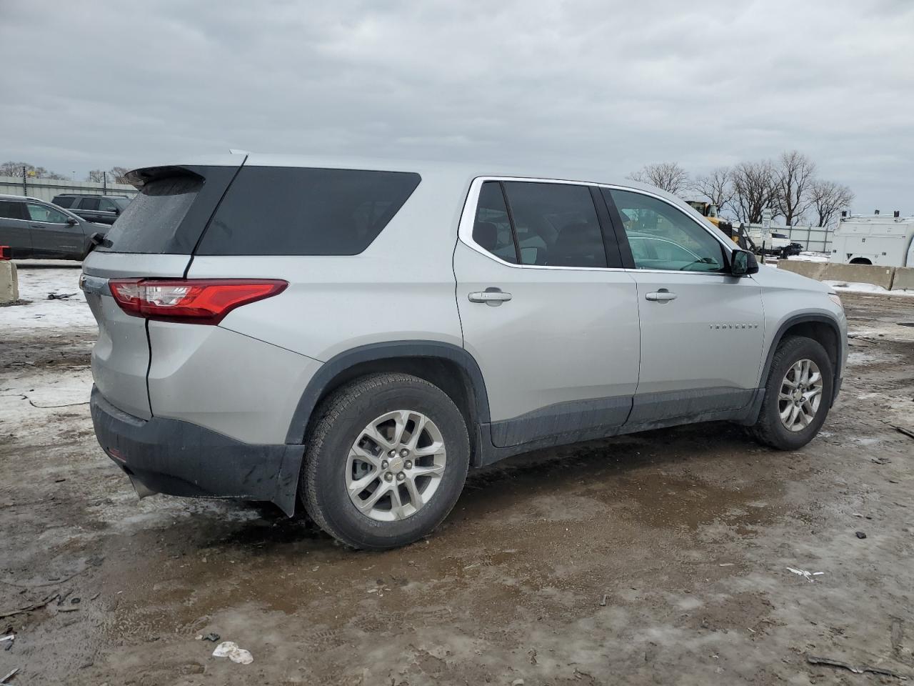 2018 Chevrolet Traverse VIN 1GNERFKW0JJ110145 Copart auction photo, rear end damage thumbnail 3