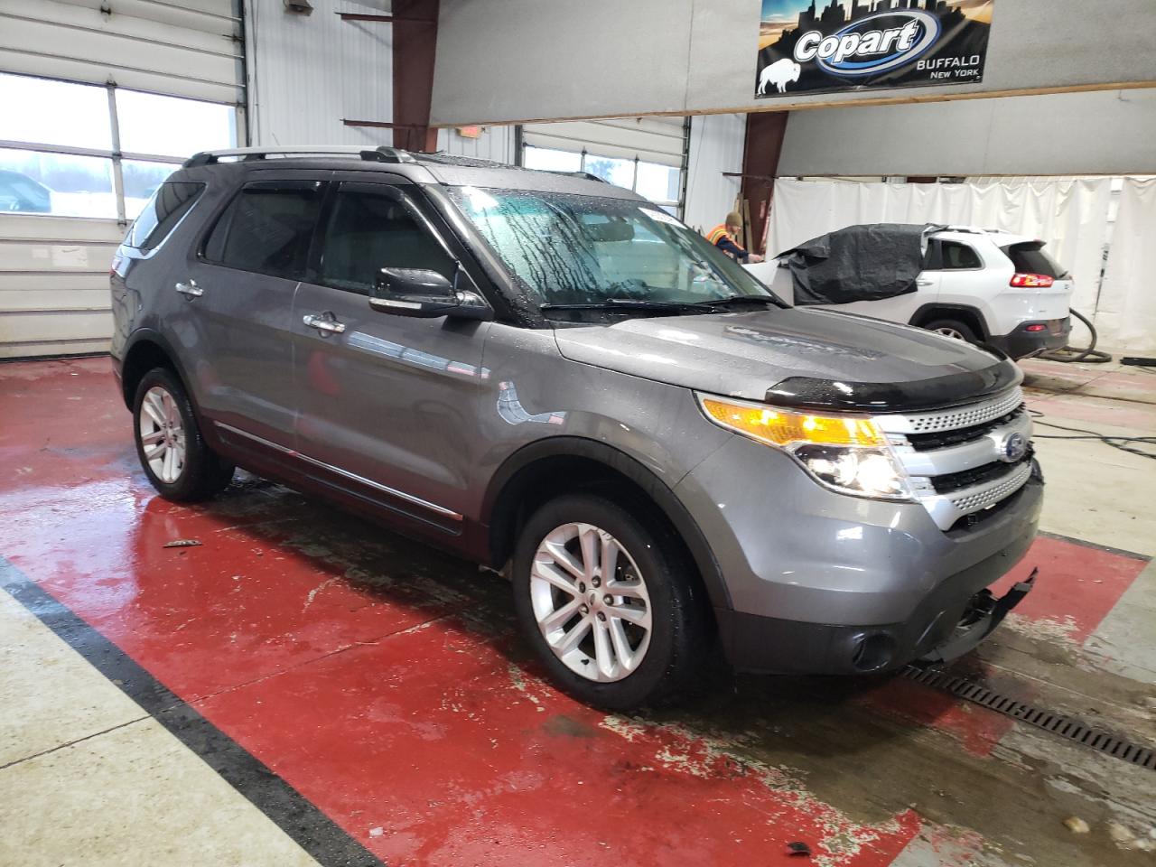 2013 Ford Explorer VIN 1FM5K8D80DGC37305 Copart auction photo, front end damage thumbnail 4