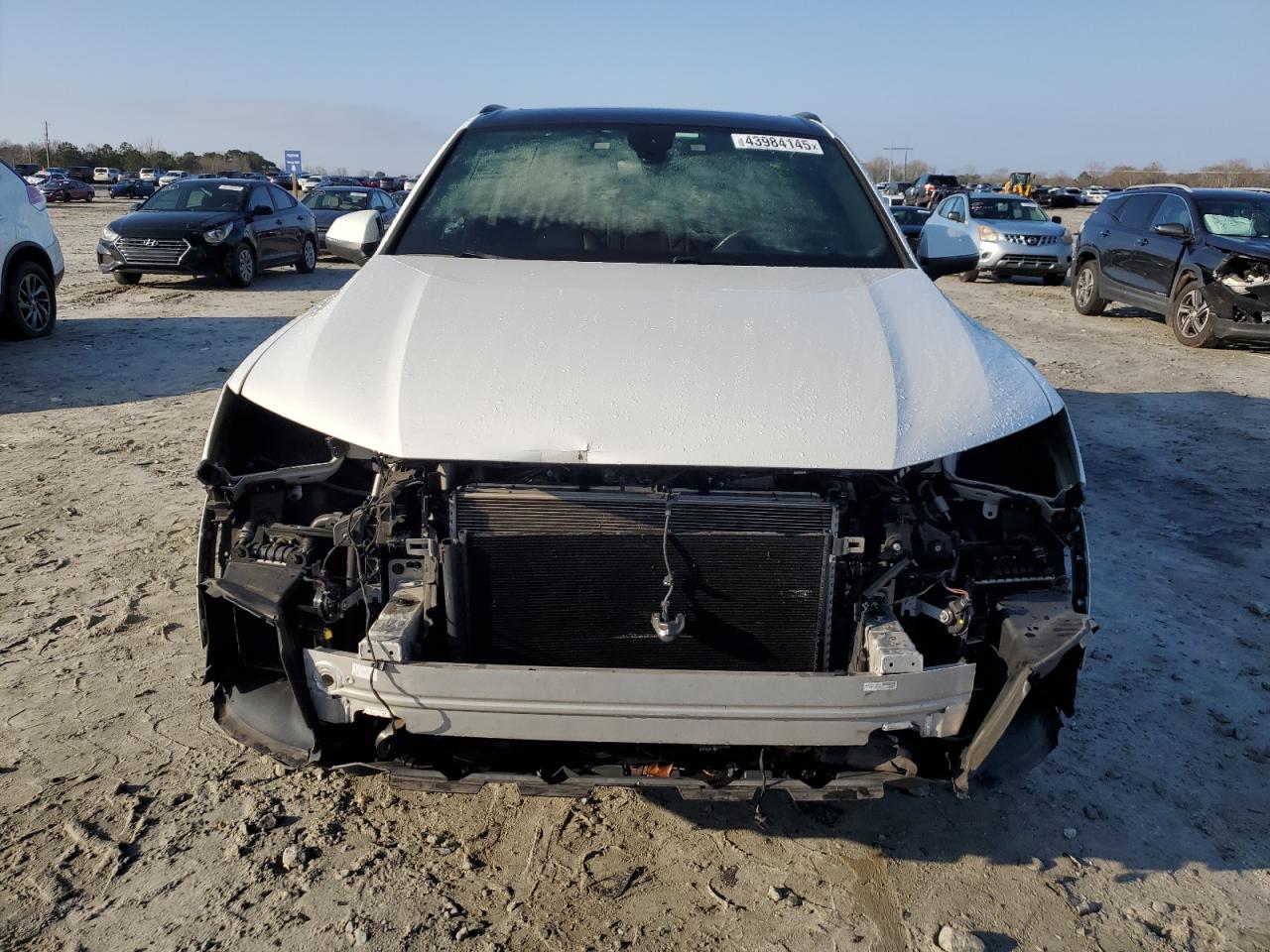 2017 Audi Q7 VIN WA1VAAF71HD021189 Copart auction photo, front end damage thumbnail 5
