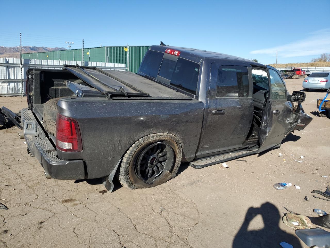 2016 RAM 1500 VIN 1C6RR7MT7GS172137 Copart auction photo, front end / side damage thumbnail 3