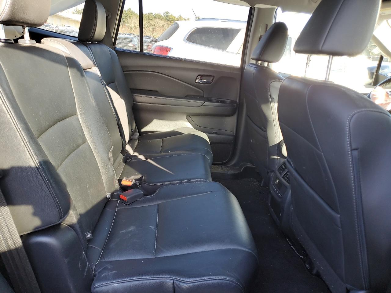2021 Honda Pilot VIN 5FNYF6H27MB060553 Copart auction photo, front end damage thumbnail 11