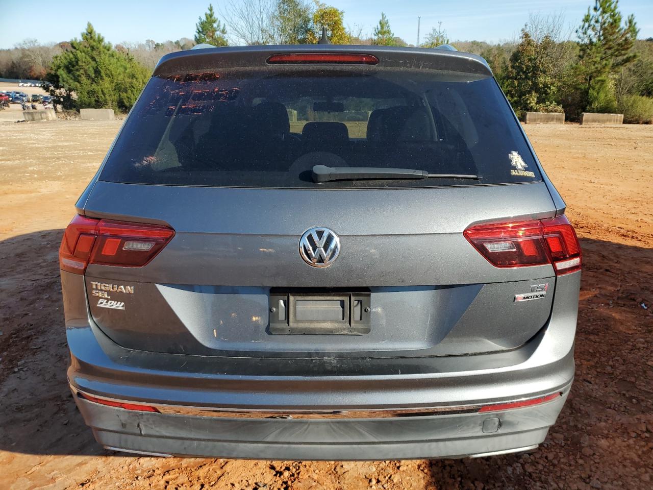 2018 Volkswagen Tiguan VIN 3VV2B7AX0JM165991 Copart auction photo, front end damage thumbnail 6
