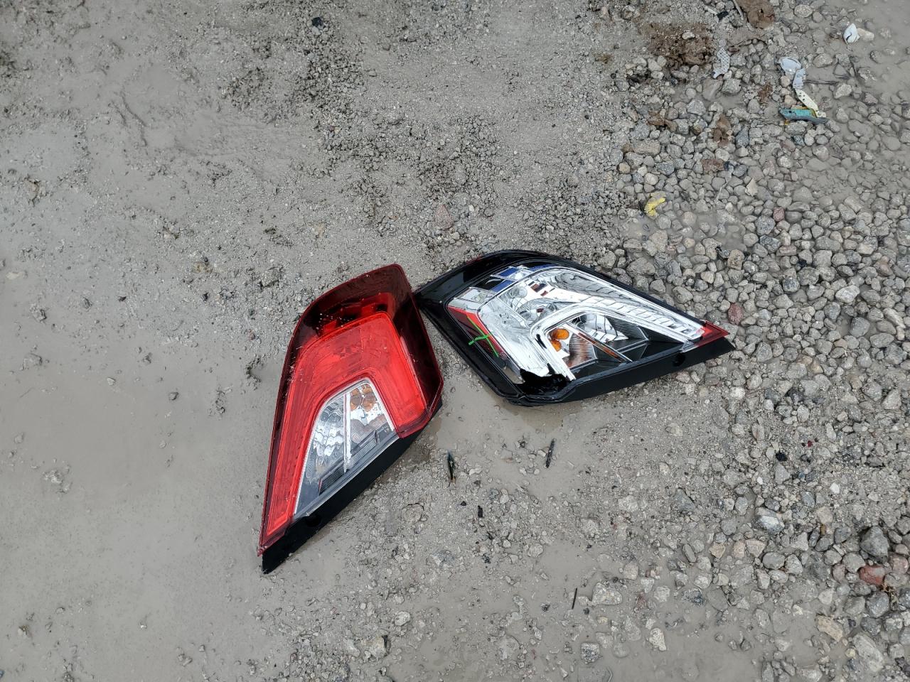 2019 Honda Civic VIN 2HGFC2F63KH579977 Copart auction photo, rear end / minor dent/scratches damage thumbnail 12