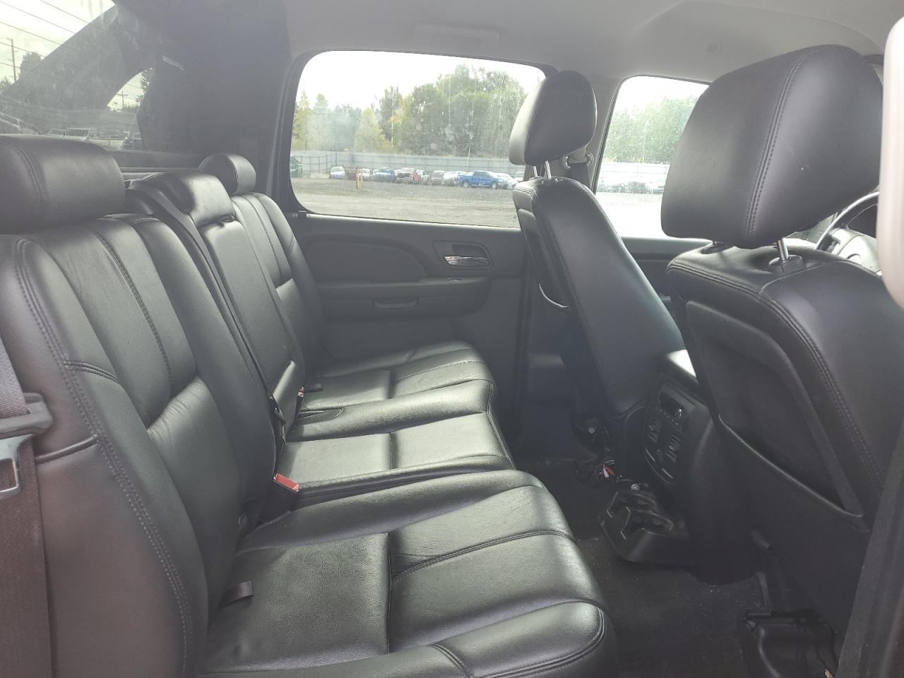 2013 Chevrolet Avalanche VIN 3GNTKFE7XDG290269 Copart auction photo, all over damage thumbnail 10