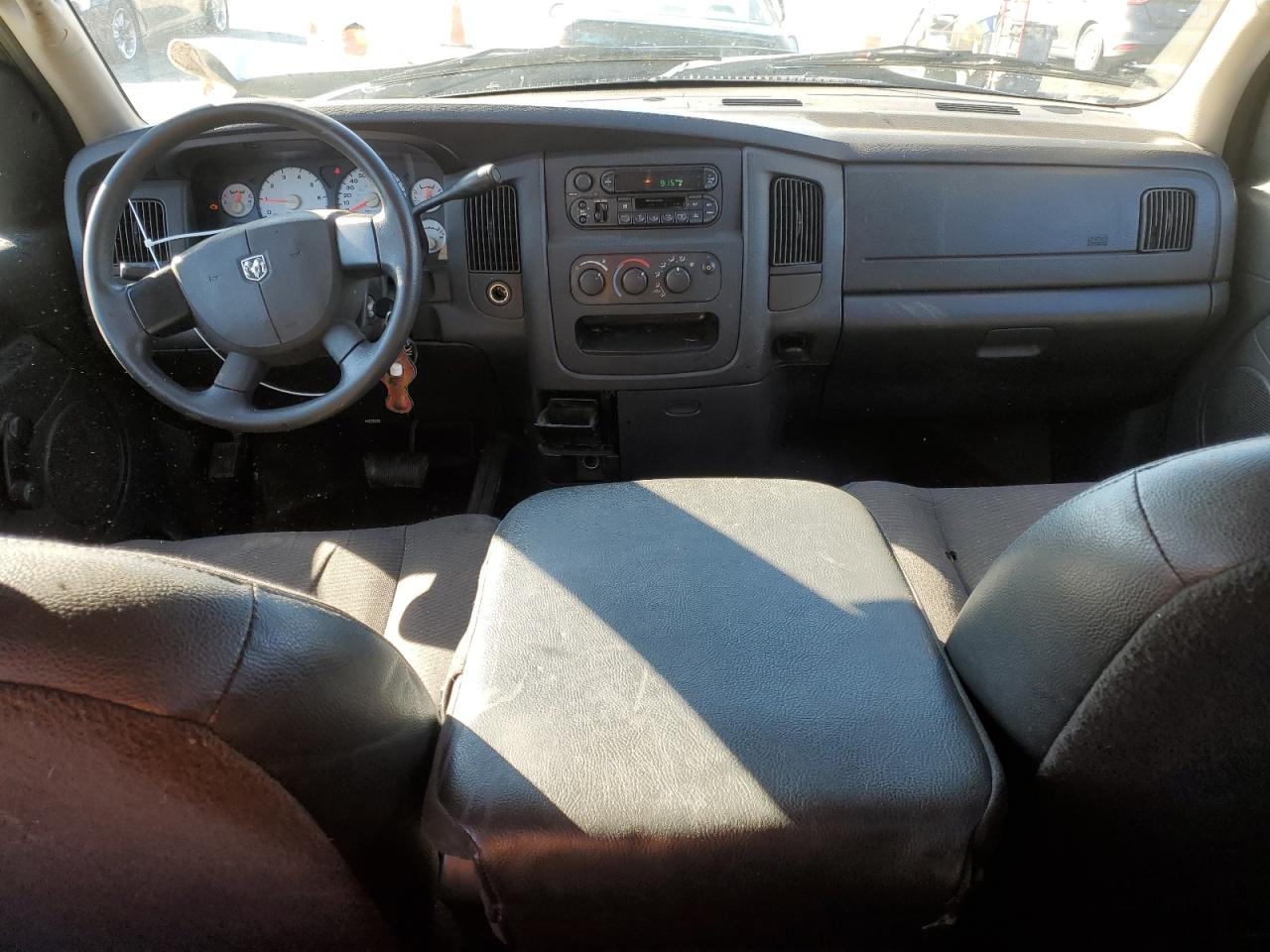 2004 Dodge RAM VIN 1D7HA18D74J183688 Copart auction photo, side / front end damage thumbnail 8
