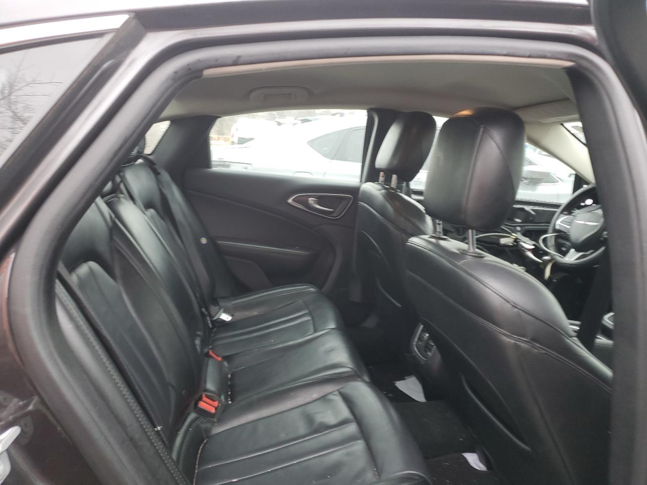 2017 Chrysler 200 VIN 1C3CCCAB2HN507944 Copart auction photo, side damage thumbnail 10