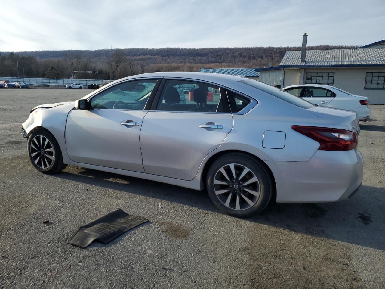 2018 Nissan Altima VIN 1N4AL3AP3JC252372 Copart auction photo, front end / mechanical damage thumbnail 2