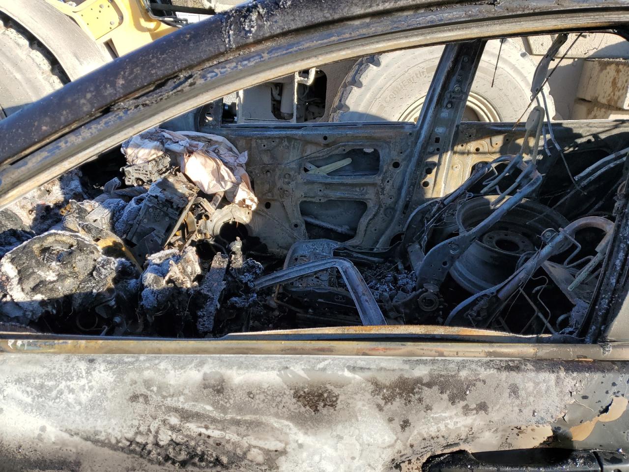2016 Honda CR-V VIN 5J6RM4H9XGL090573 Copart auction photo, burn damage thumbnail 7