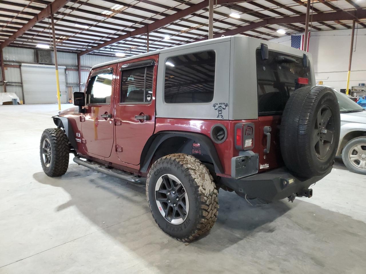 2009 Jeep Wrangler VIN 1J4GB39129L705331 Copart auction photo, front end / minor dent/scratches damage thumbnail 2