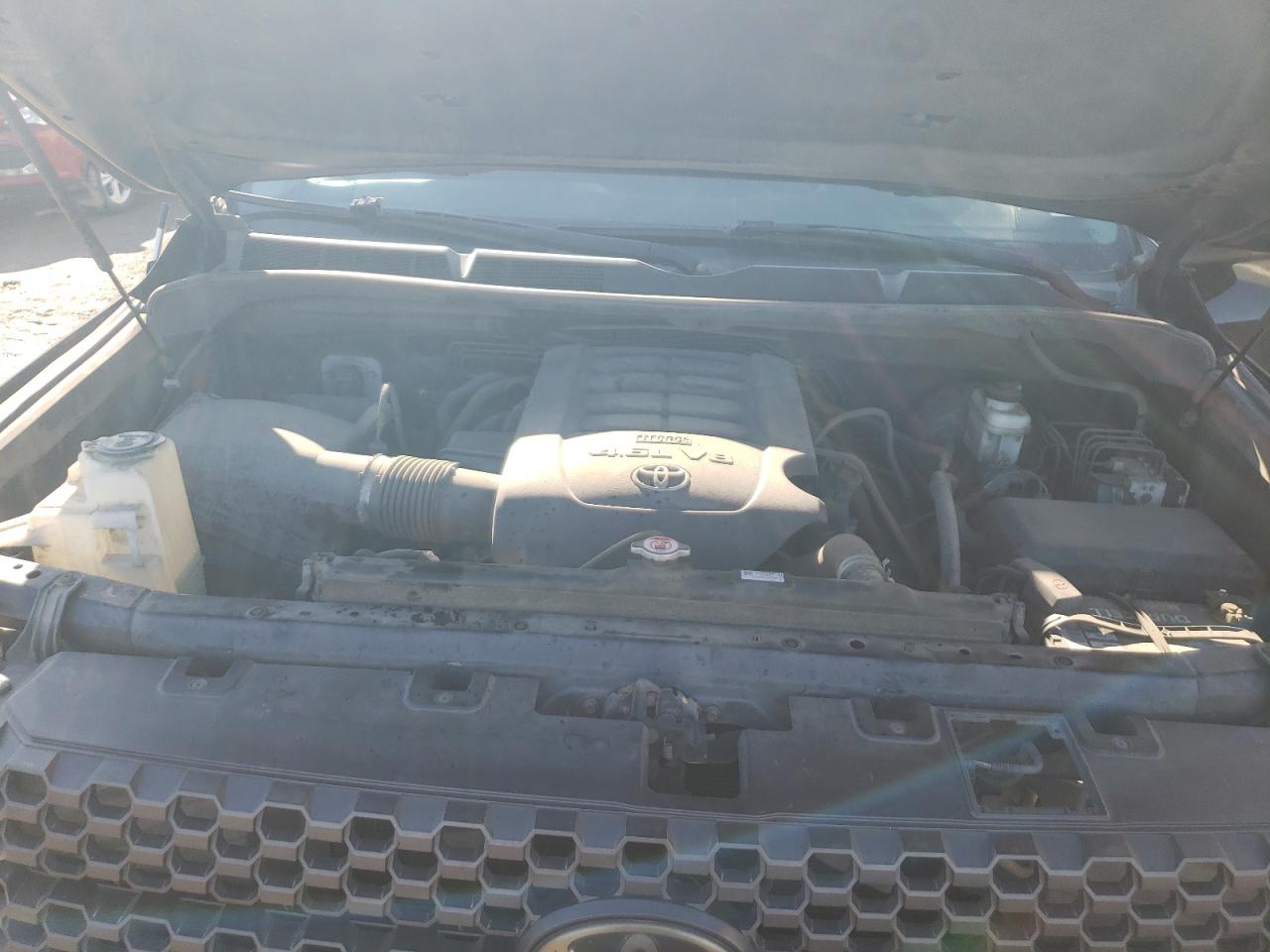 2018 Toyota Tundra VIN 5TFEM5F10JX127587 Copart auction photo, side / minor dent/scratches damage thumbnail 11