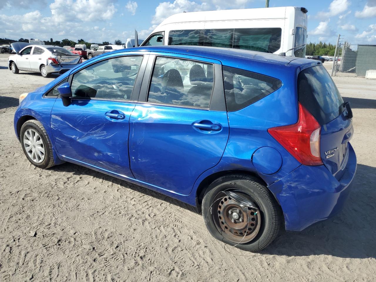 2015 Nissan Versa VIN 3N1CE2CPXFL378957 Copart auction photo, all over damage thumbnail 2