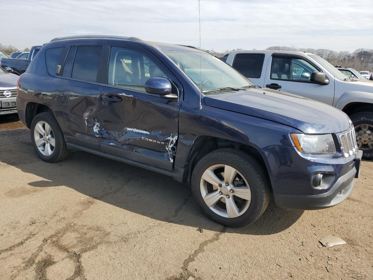 2016 Jeep Compass VIN 1C4NJDEB4GD545254 Copart auction photo, side damage thumbnail 4