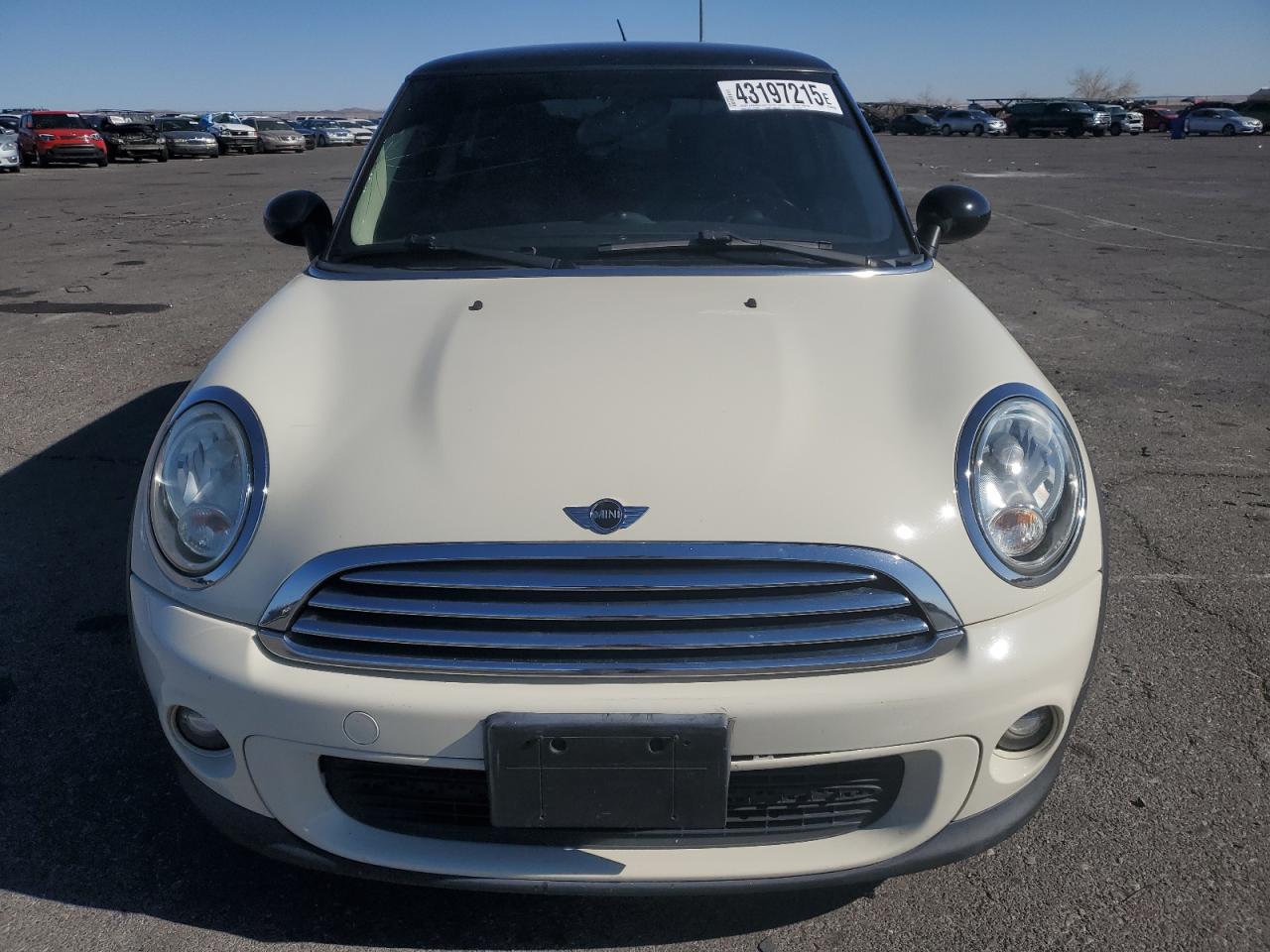 2013 MINI Cooper VIN WMWSU3C50DT681283 Copart auction photo, minor dent/scratches damage thumbnail 5