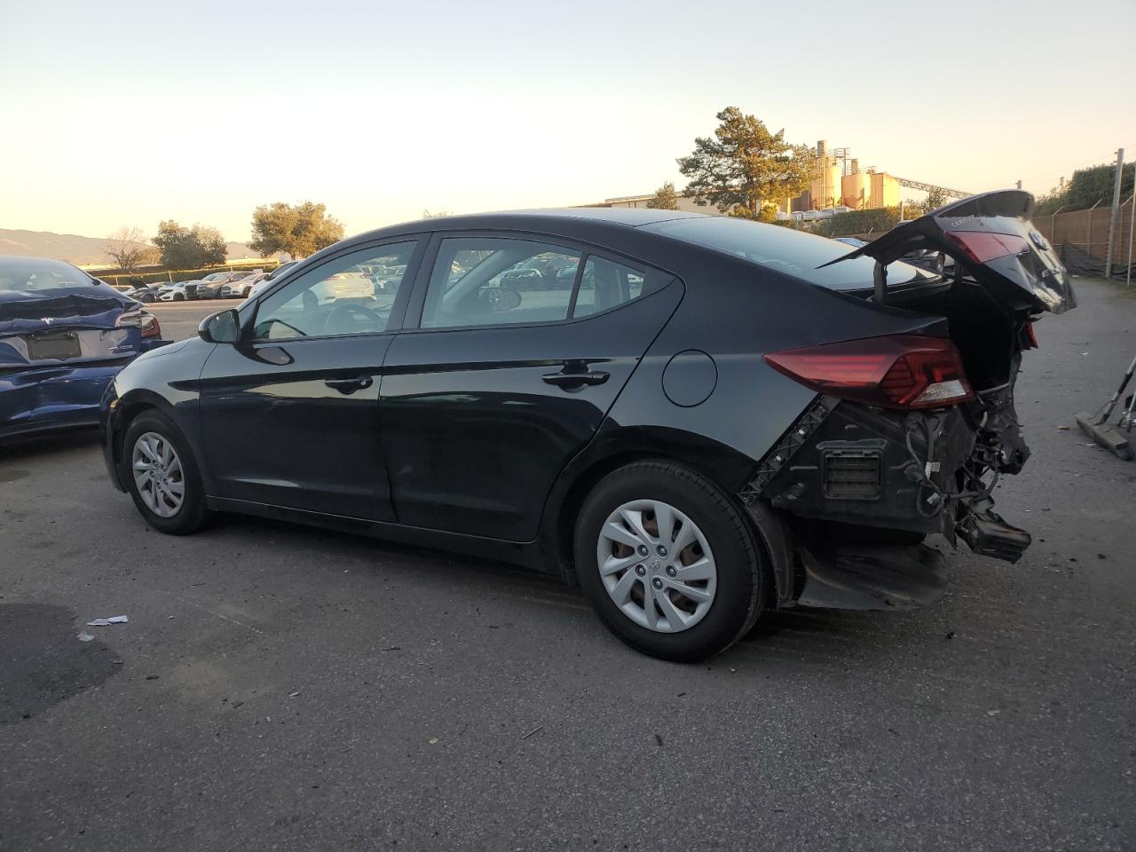2020 Hyundai Elantra VIN 5NPD74LF2LH547346 Copart auction photo, rear end damage thumbnail 2