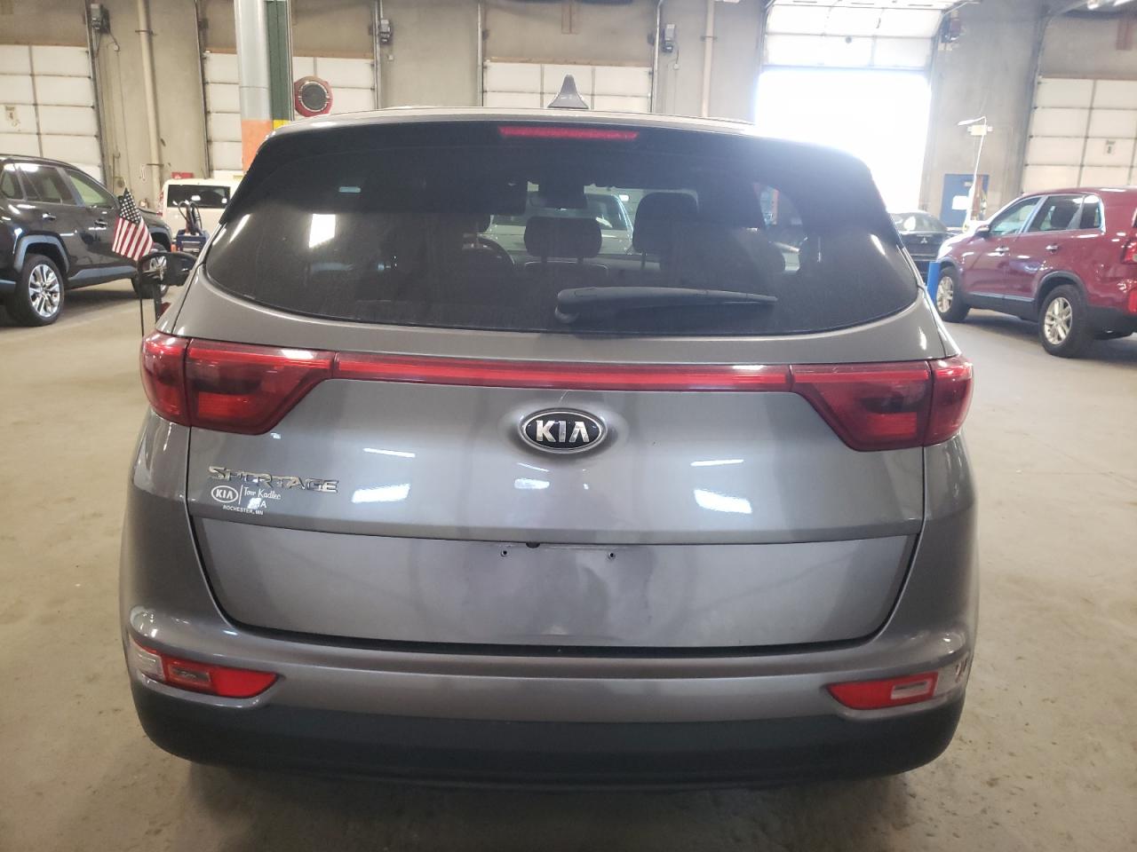 2017 KIA Sportage VIN KNDPMCAC0H7204376 Copart auction photo, vandalism / minor dent/scratches damage thumbnail 6