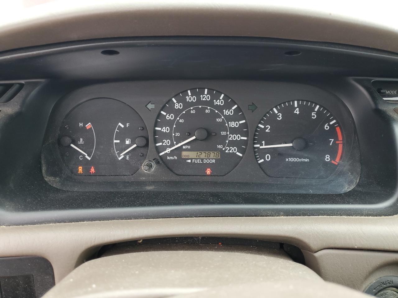 2000 Toyota Camry VIN JT2BG22K0Y0384445 Copart auction photo, front end / side damage thumbnail 9
