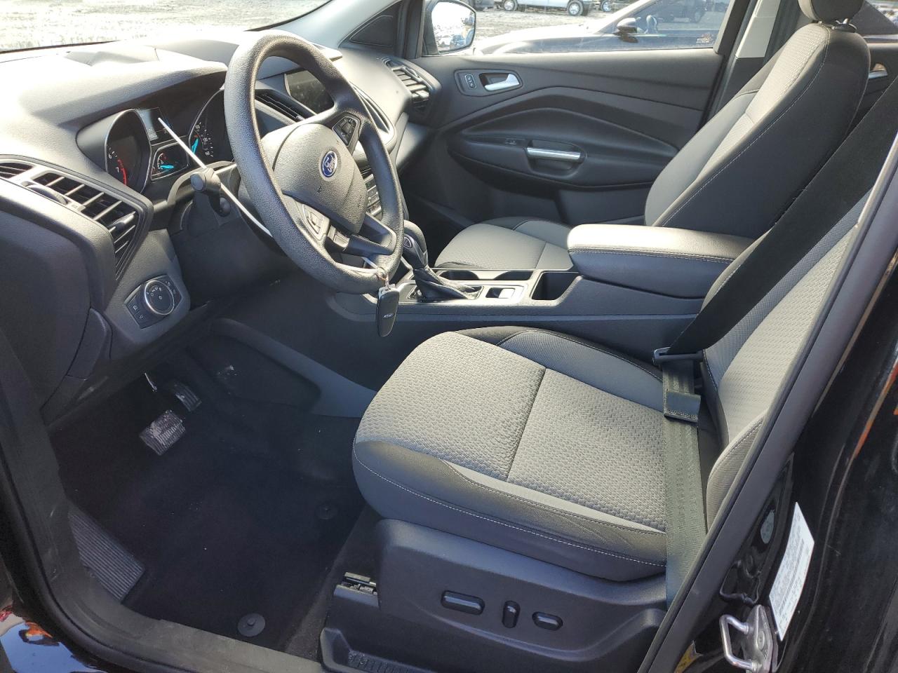 2019 Ford Escape VIN 1FMCU9GD8KUA73106 Copart auction photo, side / rear end damage thumbnail 7