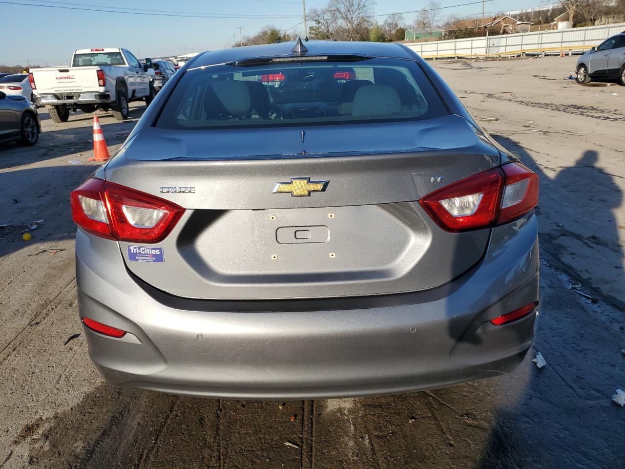 2019 Chevrolet Cruze VIN 1G1BE5SM3K7138593 Copart auction photo, front end damage thumbnail 6