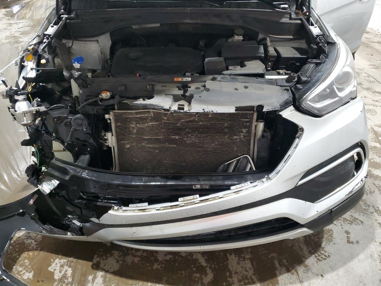 2018 Hyundai Santa Fe VIN 5XYZT3LB5JG525919 Copart auction photo, front end damage thumbnail 13
