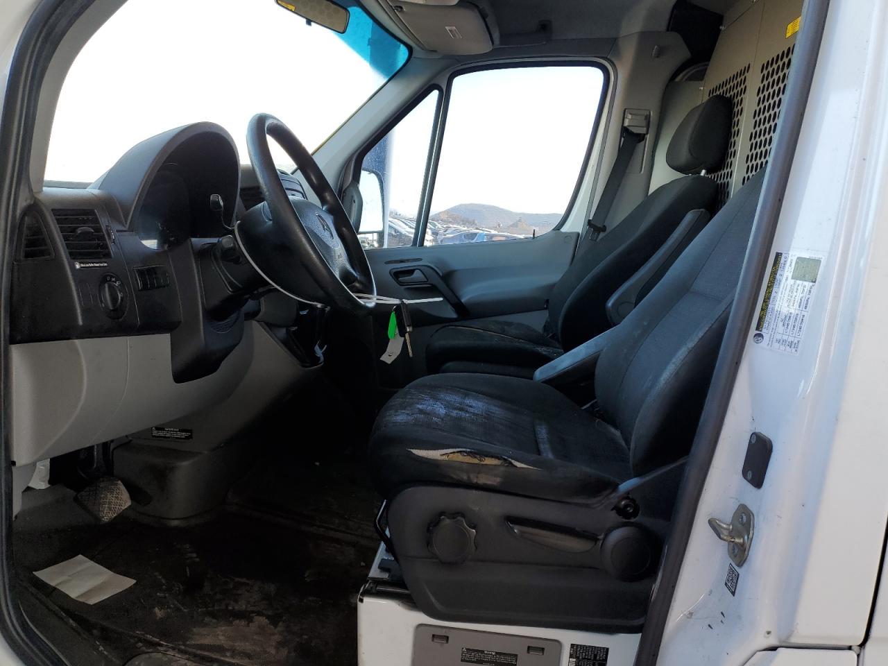 2018 Mercedes-Benz Sprinter VIN WD3PE7CD3JP599468 Copart auction photo, undercarriage damage thumbnail 7