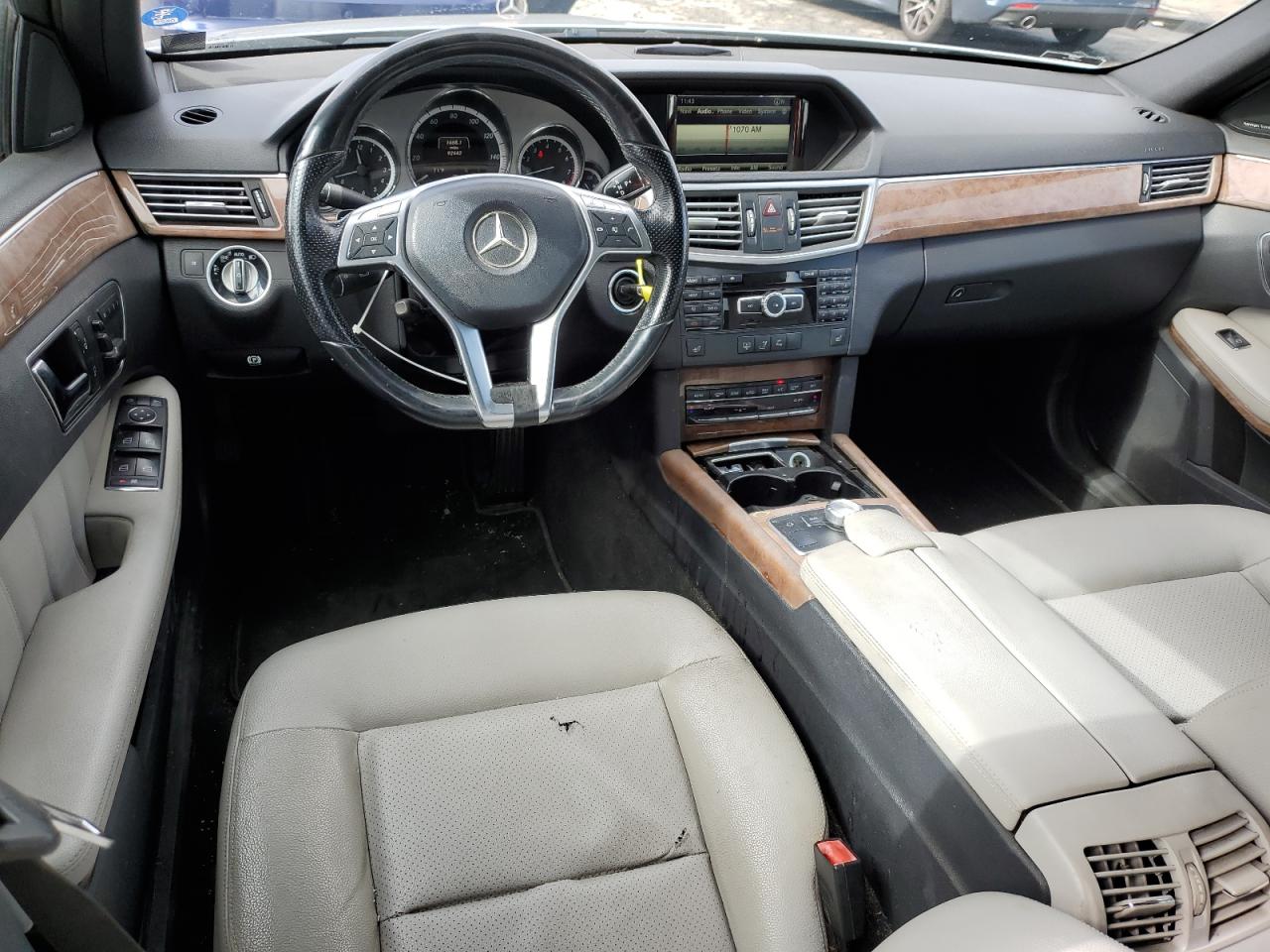2013 Mercedes-Benz E-klasse VIN WDDHF5KB5DA739741 Copart auction photo, burn / minor dent/scratches damage thumbnail 8