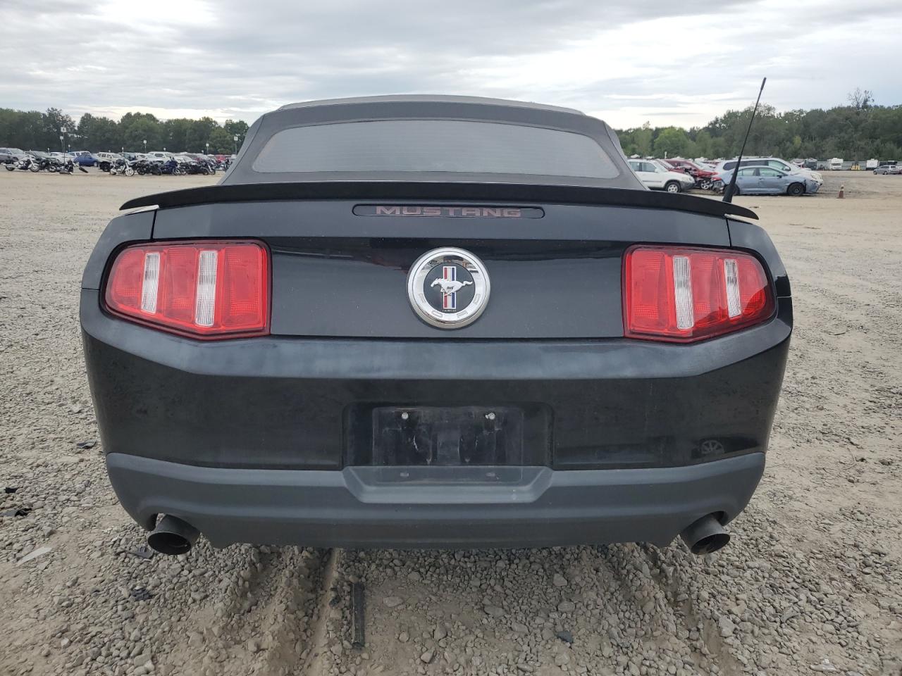 2011 Ford Mustang VIN 1ZVBP8EM6B5109788 Copart auction photo, side / minor dent/scratches damage thumbnail 6