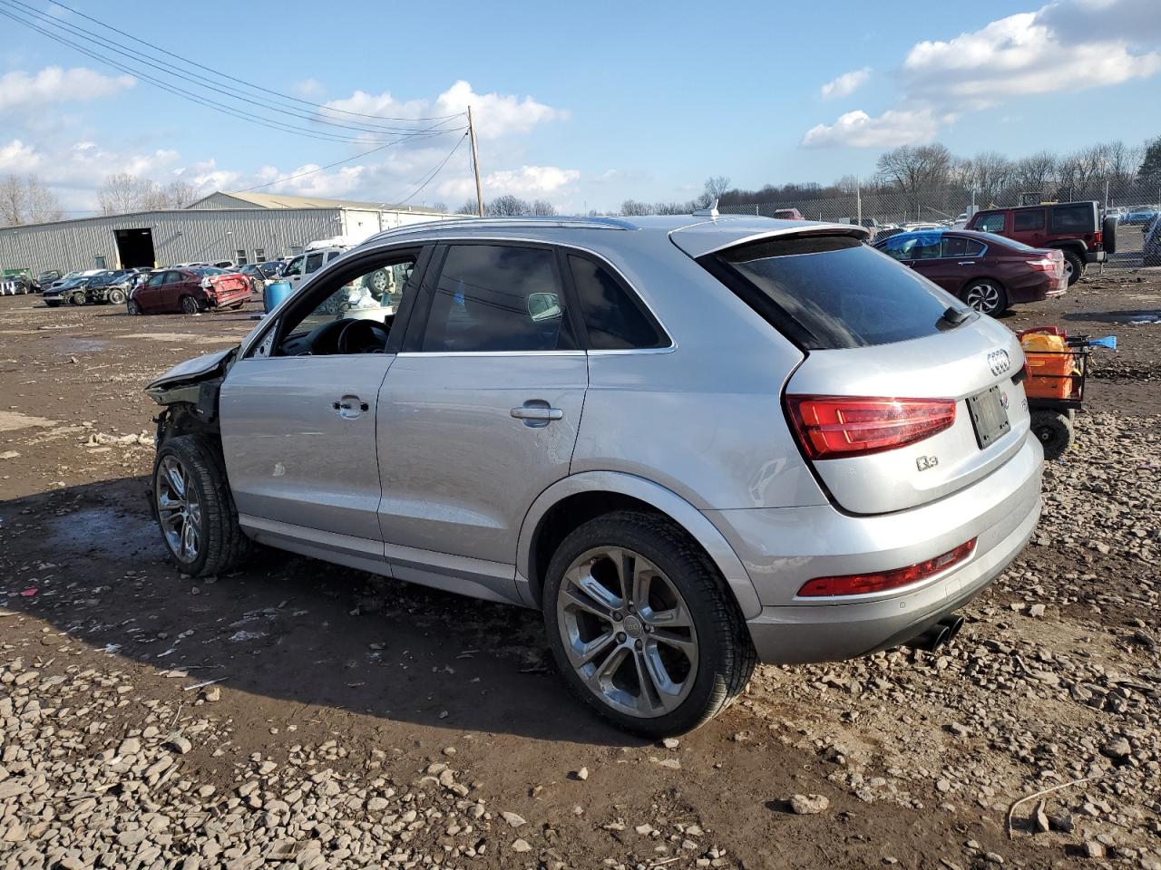 2018 Audi Q3 VIN WA1JCCFS5JR024937 Copart auction photo, front end / side damage thumbnail 2