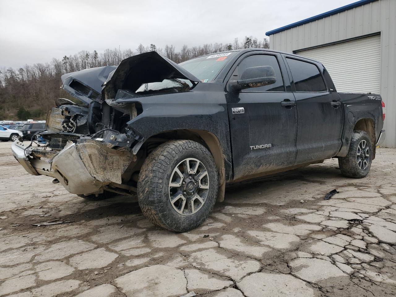 2018 Toyota Tundra VIN 5TFDY5F19JX745314