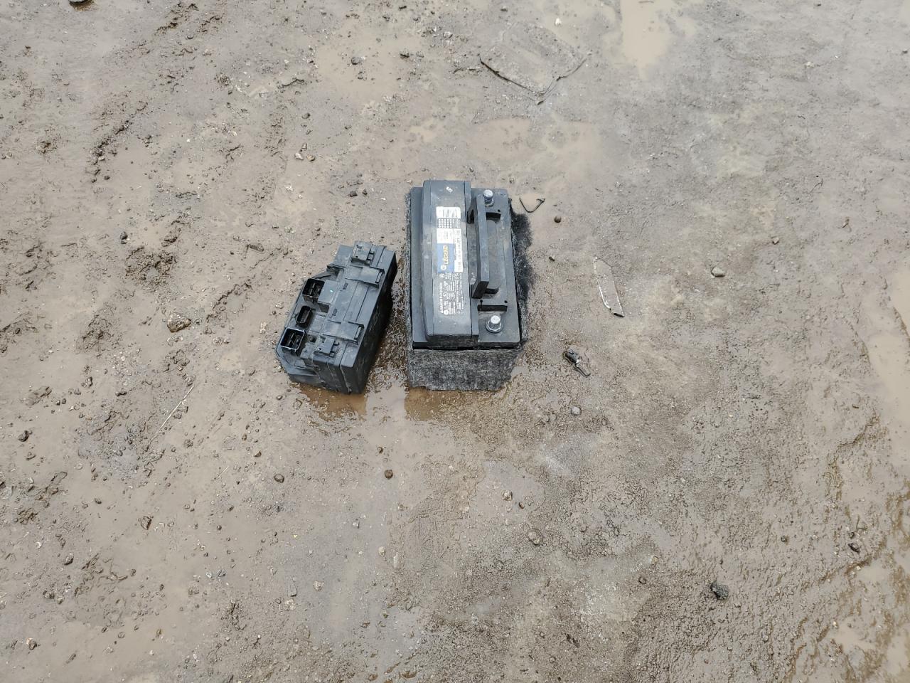 2019 Dodge Caravan VIN 2C4RDGCG7KR660834 Copart auction photo, all over / undercarriage damage thumbnail 13