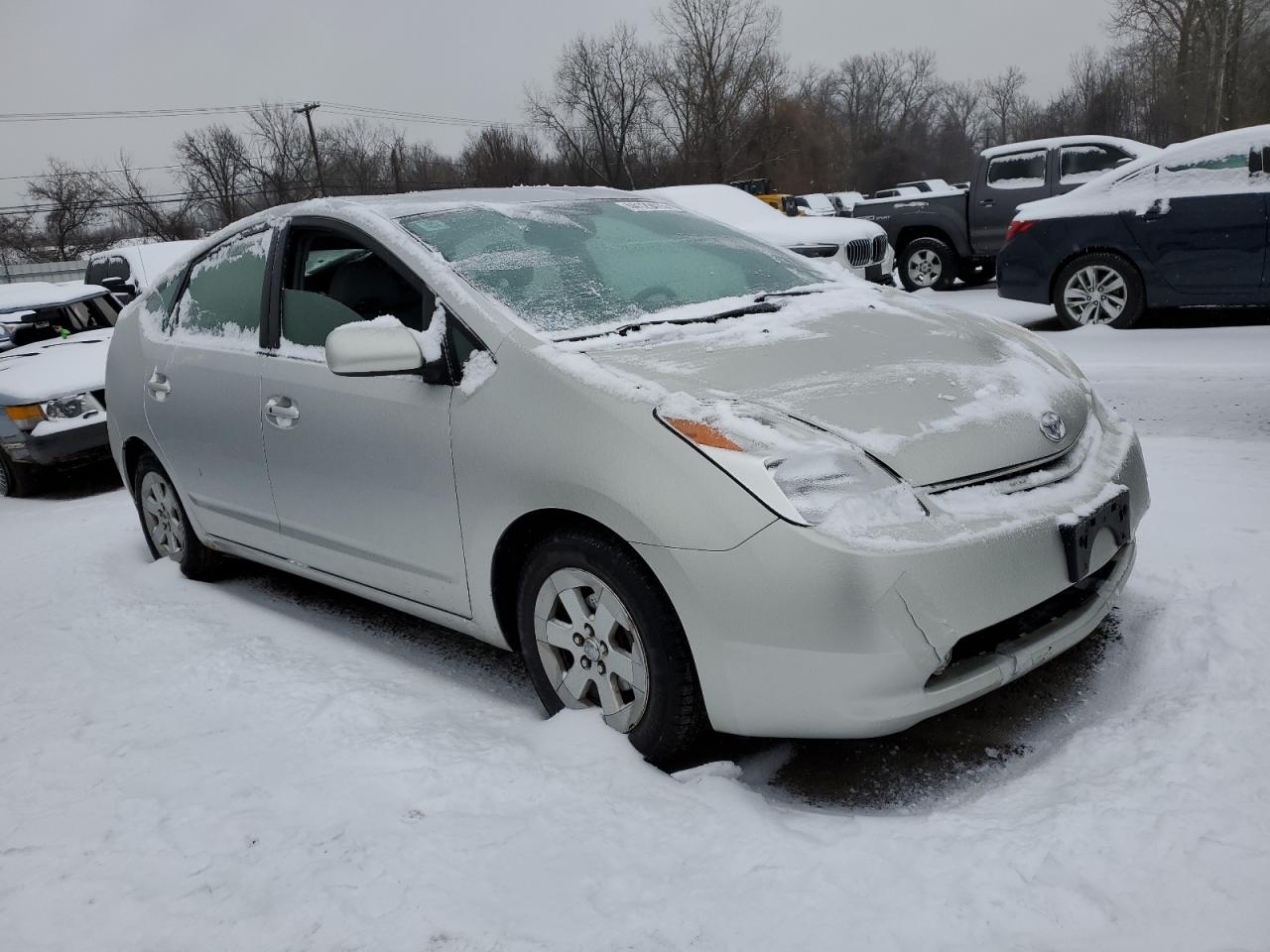 2005 Toyota Prius VIN JTDKB20U957047527 Copart auction photo, front end / rear end damage thumbnail 4