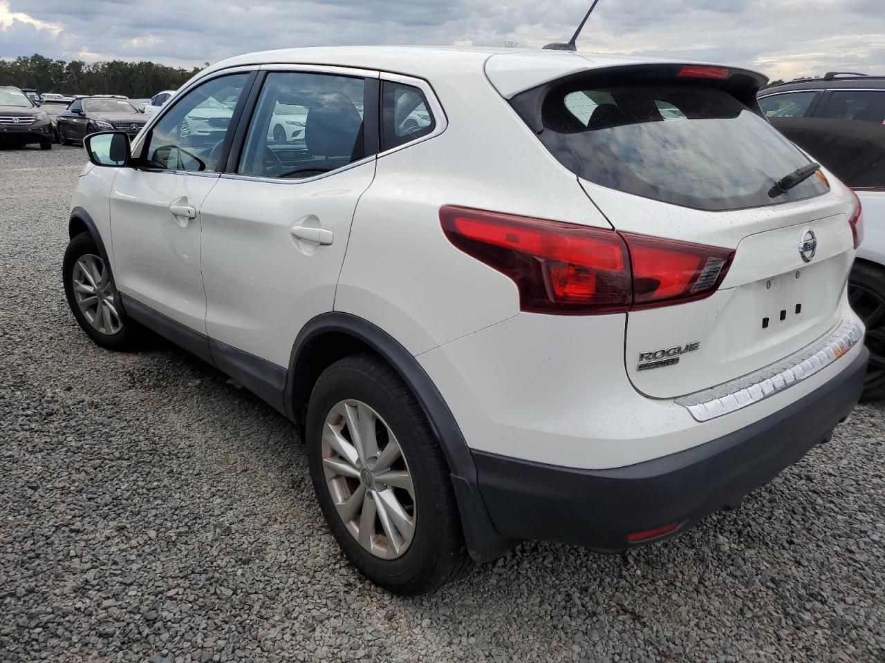 2017 Nissan Rogue VIN JN1BJ1CP5HW012287 Copart auction photo, water/flood damage thumbnail 2