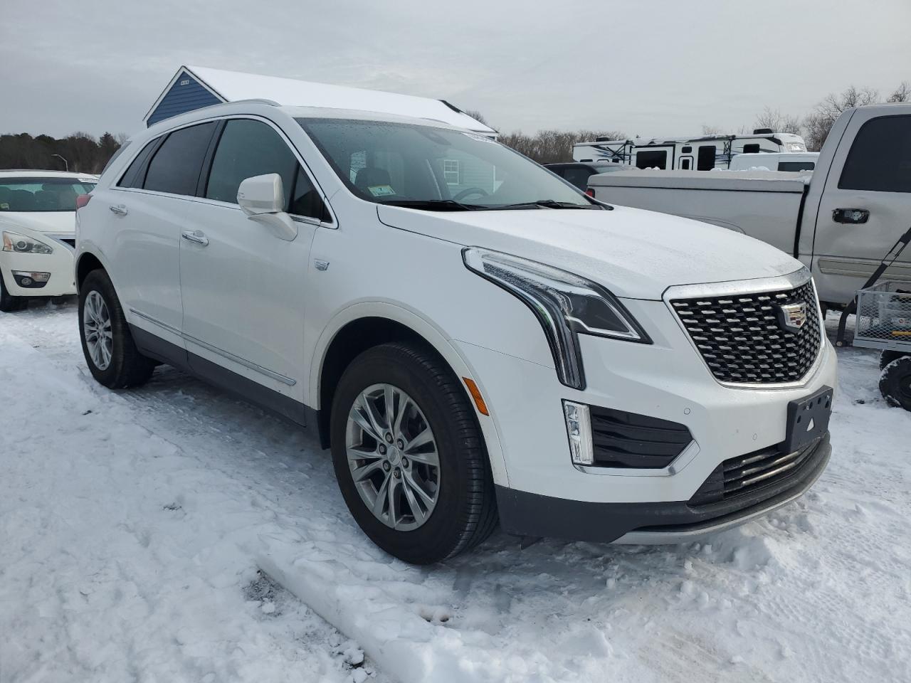 2020 Cadillac XT5 VIN 1GYKNDRS7LZ142684 Copart auction photo, side damage thumbnail 4