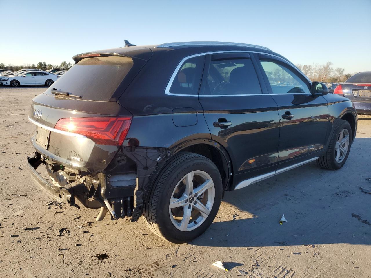2021 Audi Q5 VIN WA1AAAFY0M2071496 Copart auction photo, rear end / minor dent/scratches damage thumbnail 3