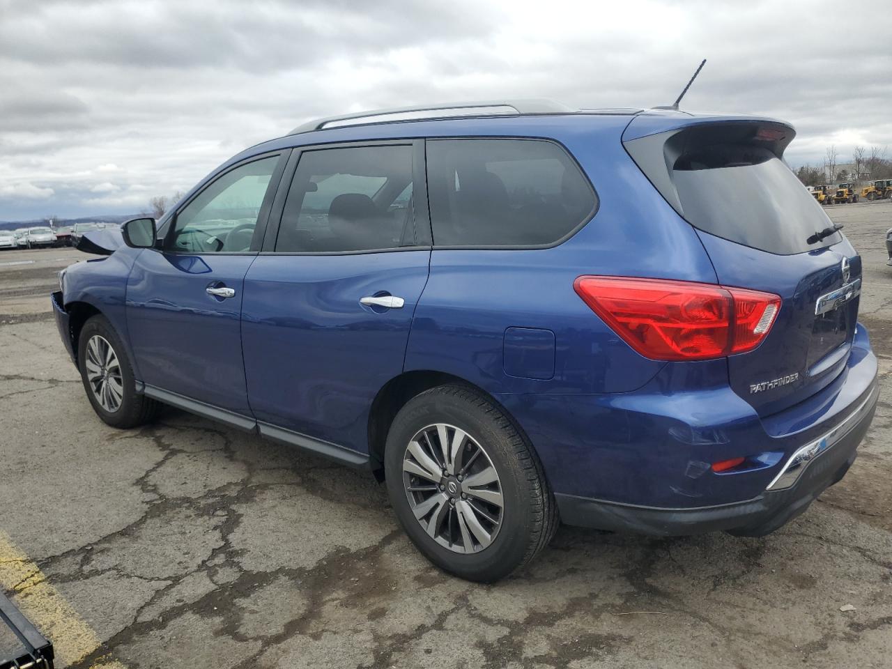 2018 Nissan Pathfinder VIN 5N1DR2MM2JC660391 Copart auction photo, front end damage thumbnail 2