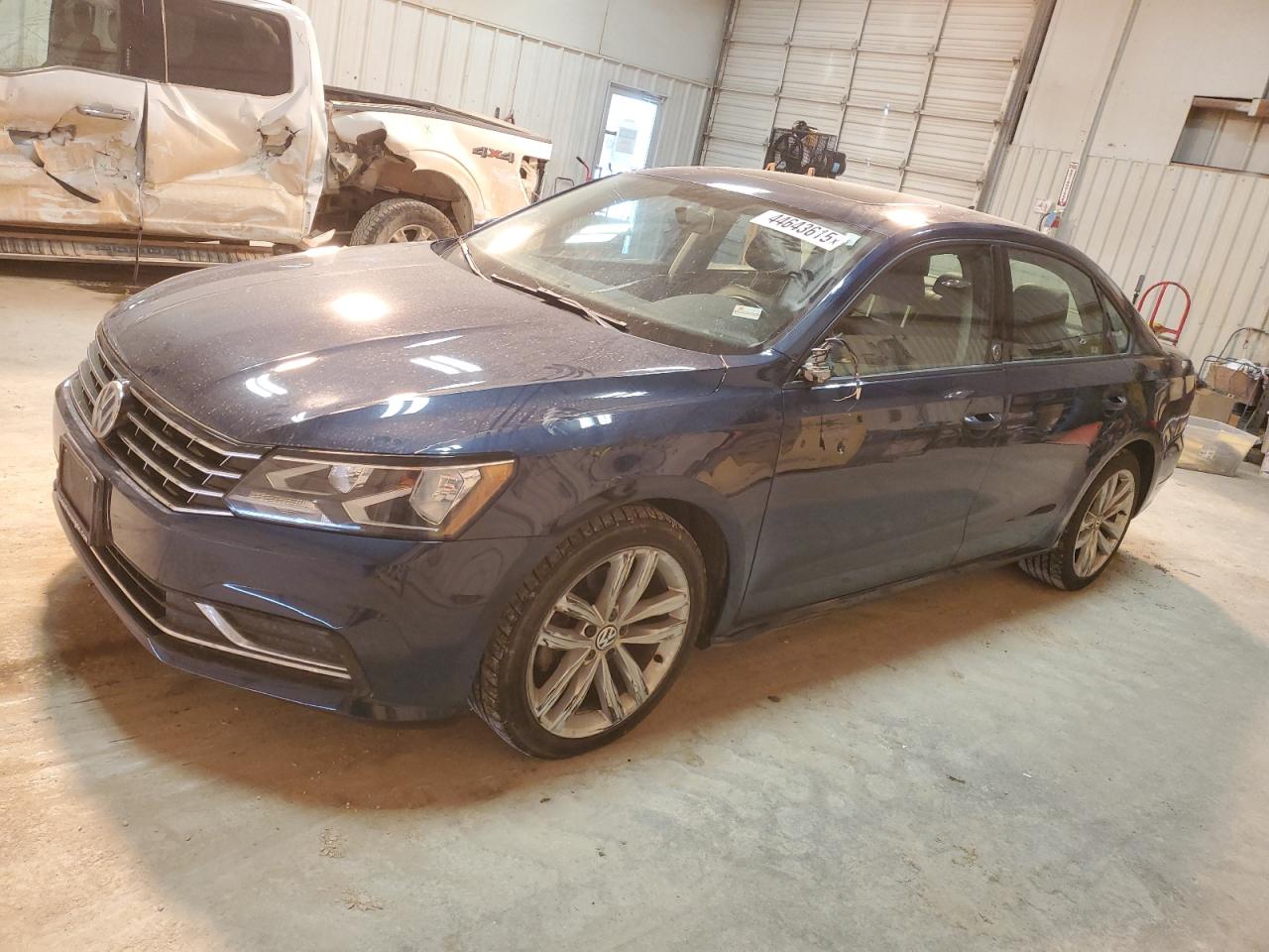 2019 Volkswagen Passat VIN 1VWLA7A38KC012259