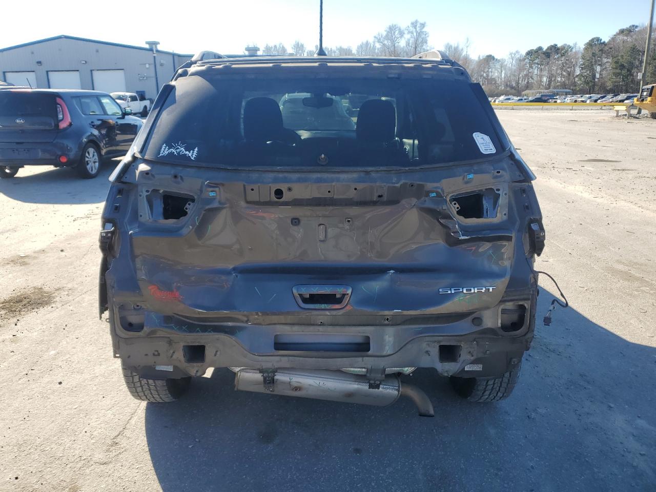 2018 Jeep Compass VIN 3C4NJCAB0JT212941 Copart auction photo, rear end / side damage thumbnail 6