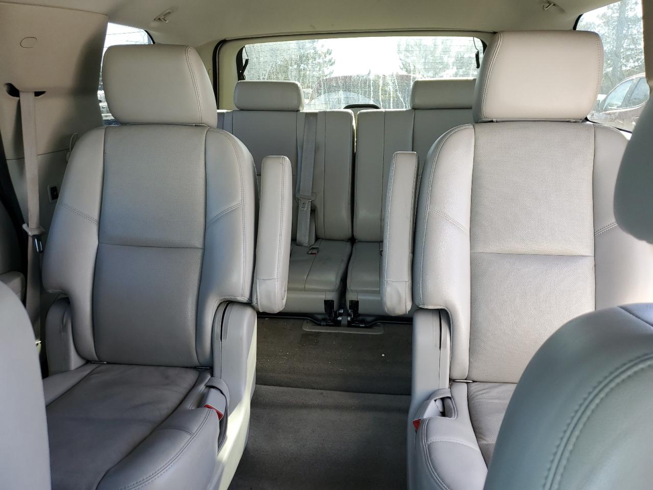 2013 Chevrolet Tahoe VIN 1GNSKCE00DR367891 Copart auction photo, front end damage thumbnail 10