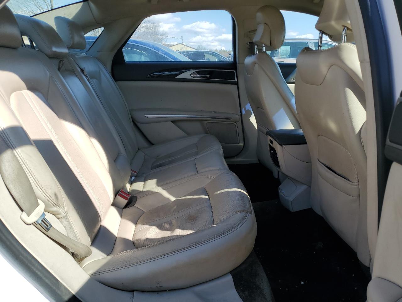 2016 Lincoln MKZ VIN 3LN6L2J98GR625486 Copart auction photo, rear end / side damage thumbnail 10