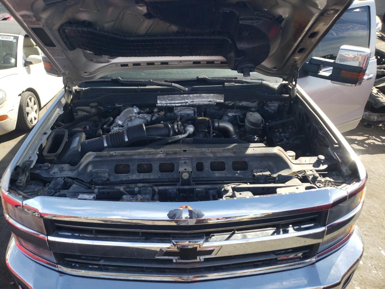 2018 Chevrolet Silverado VIN 1GC4K0CY4JF190977 Copart auction photo, burn - engine damage thumbnail 11