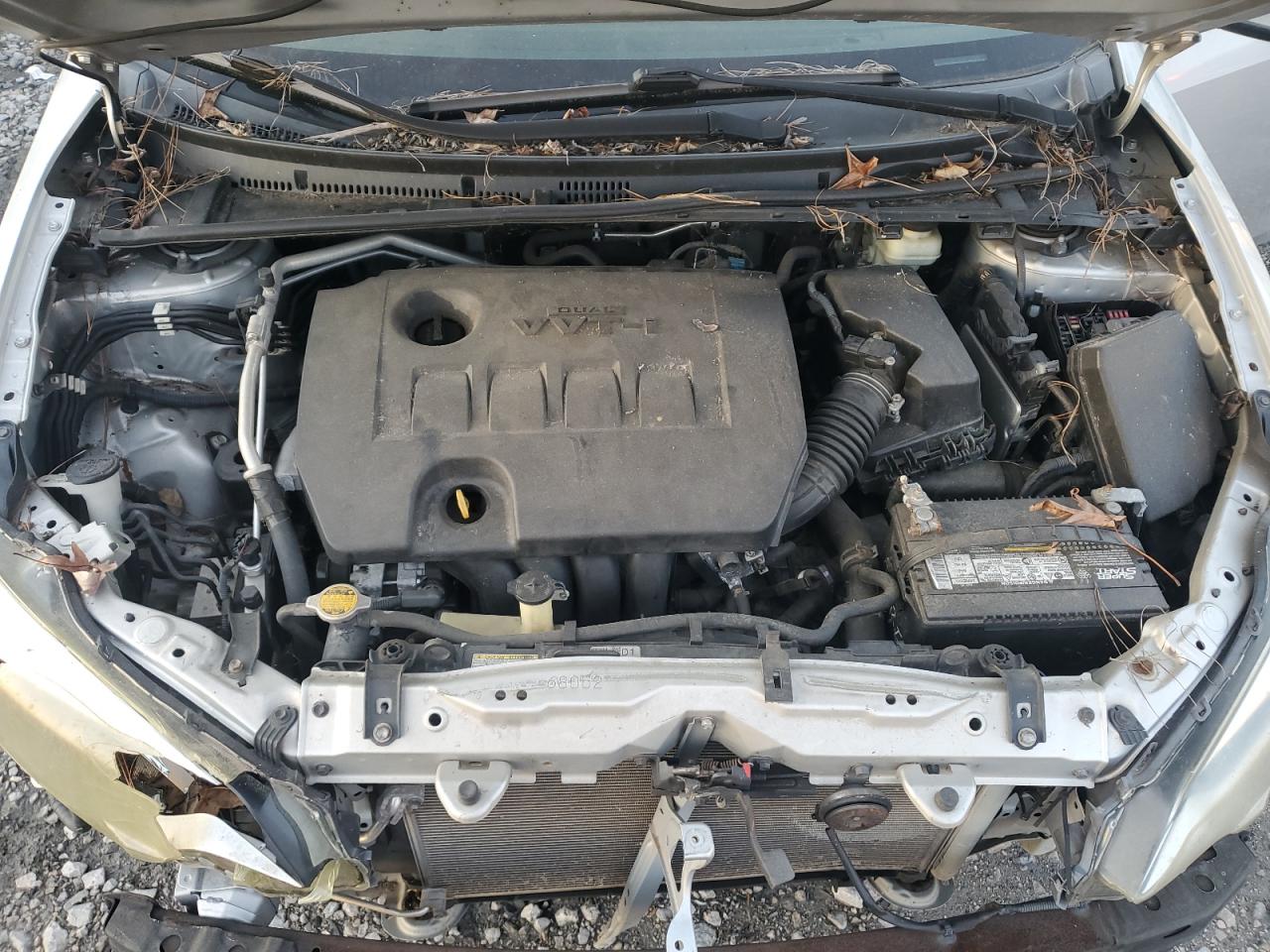 2016 Toyota Corolla VIN 2T1BURHE1GC487405 Copart auction photo, front end / minor dent/scratches damage thumbnail 11