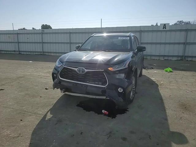 2022 Toyota Highlander VIN 5TDEBRCH2NS075728 Copart auction photo, front end damage thumbnail 10
