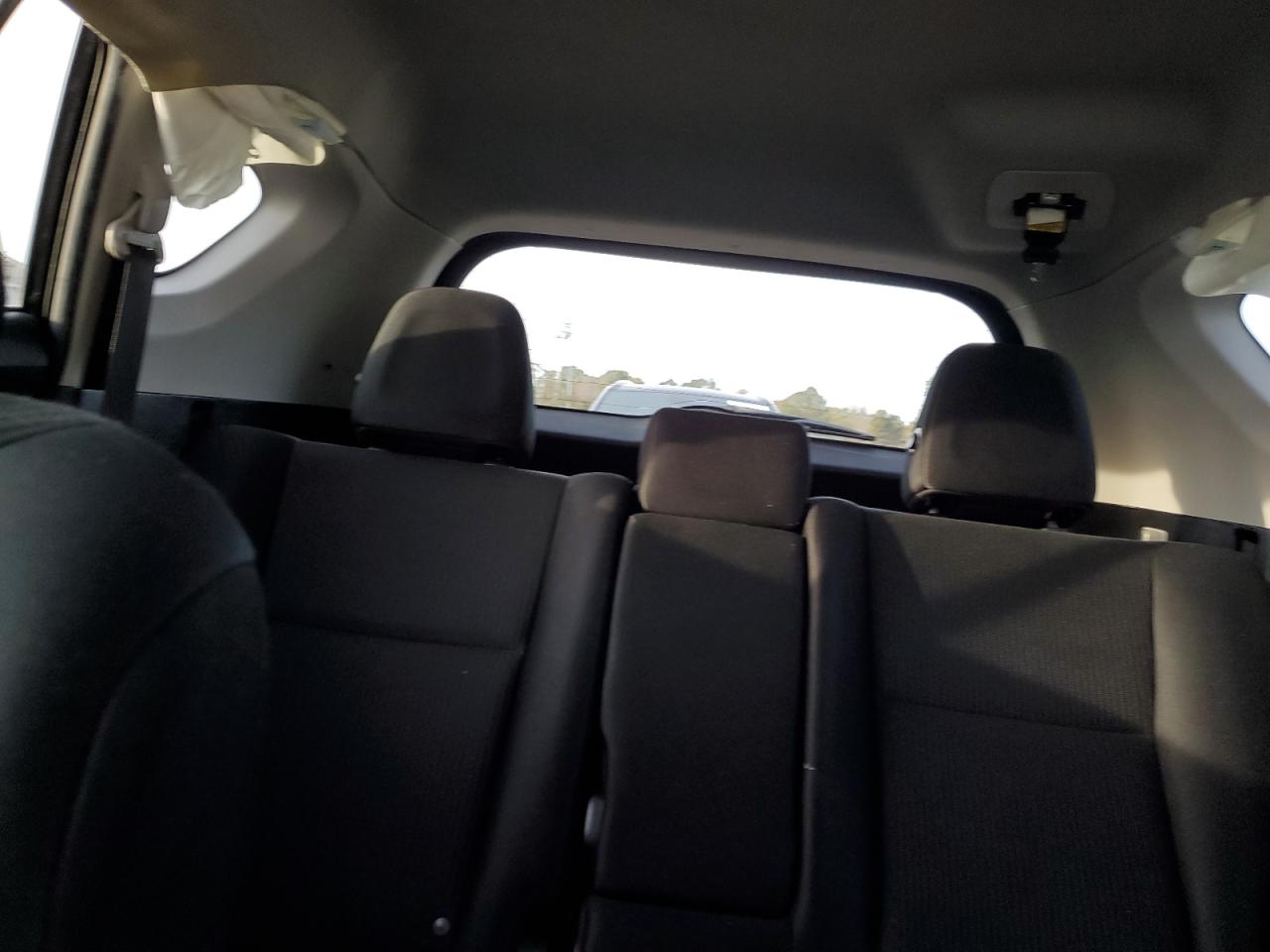 2015 Toyota RAV 4 VIN 2T3BFREV3FW304220 Copart auction photo, front end / side damage thumbnail 10