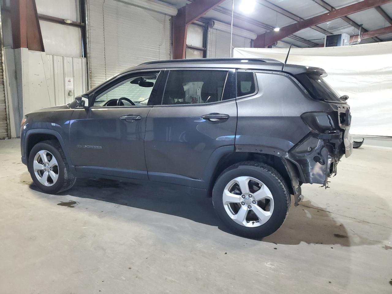 2018 Jeep Compass VIN 3C4NJDBB1JT457509 Copart auction photo, rear end damage thumbnail 2
