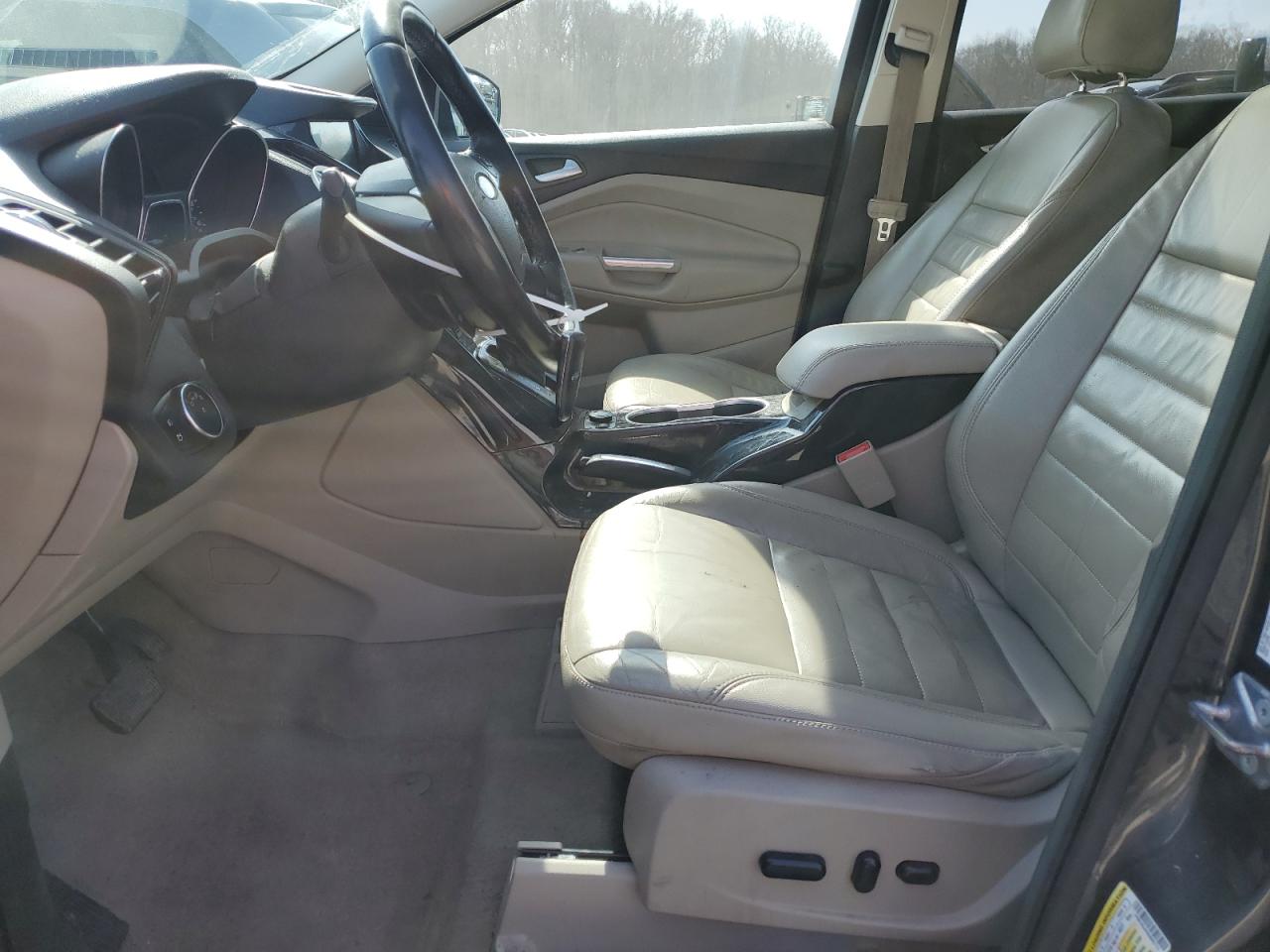 2016 Ford Escape VIN 1FMCU9J94GUB02712 Copart auction photo, front end / minor dent/scratches damage thumbnail 7