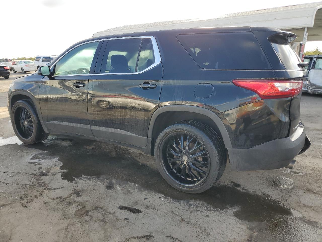 2019 Chevrolet Traverse VIN 1GNERFKW9KJ117337 Copart auction photo, rear end damage thumbnail 2