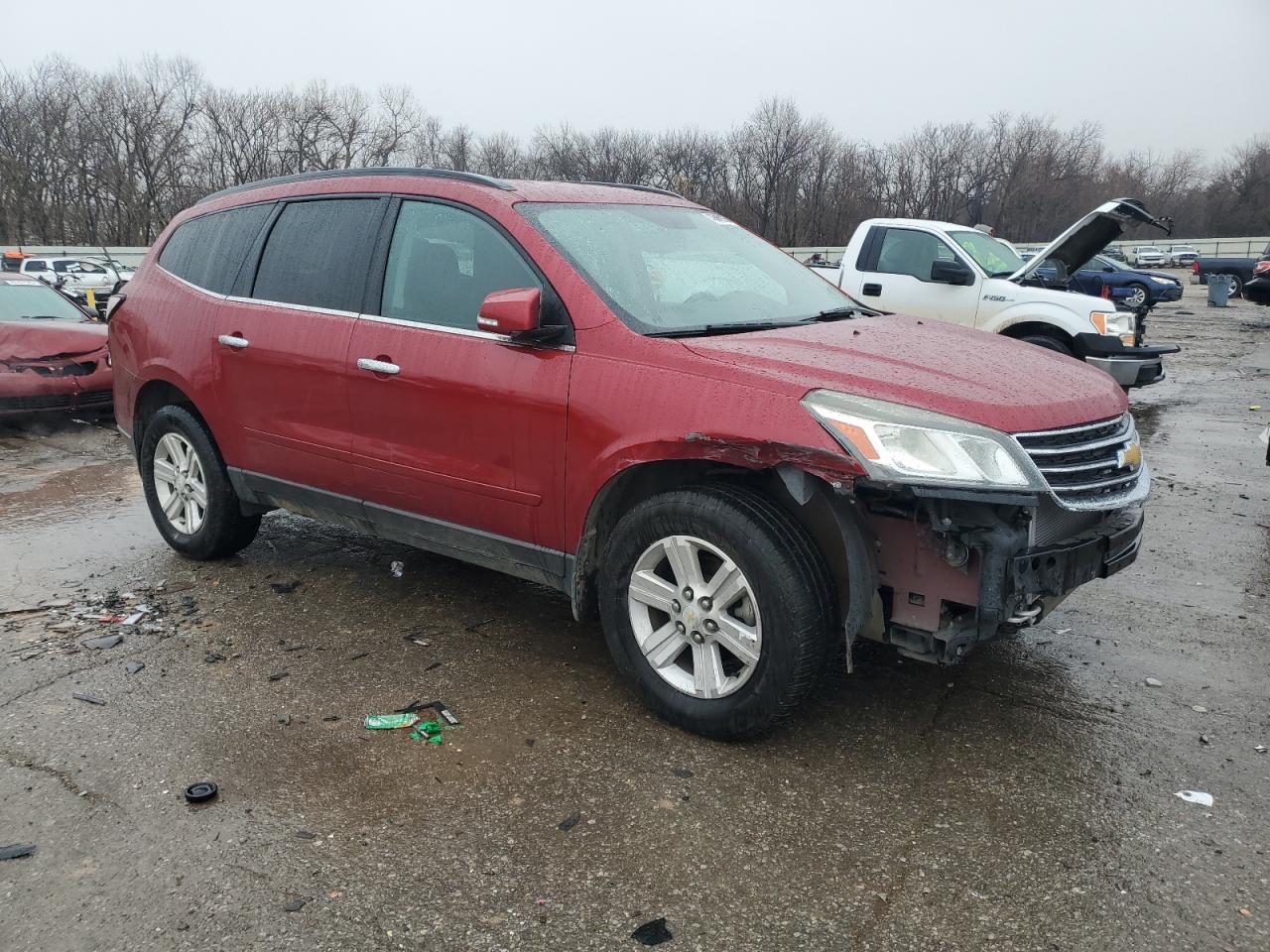 2014 Chevrolet Traverse VIN 1GNKRGKD9EJ157400 Copart auction photo, front end / minor dent/scratches damage thumbnail 4