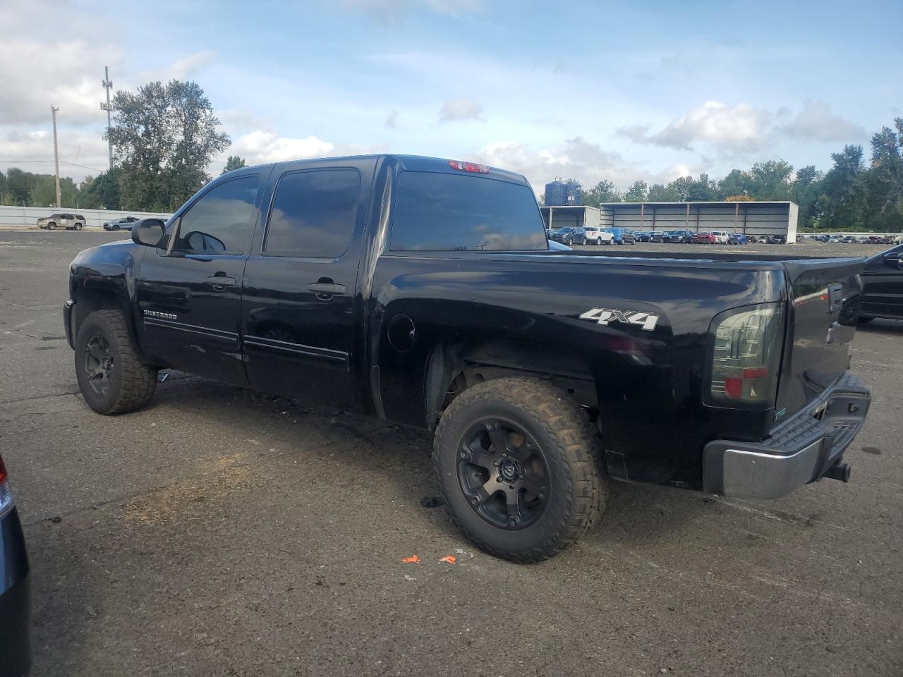 2010 Chevrolet Silverado VIN 3GCRKSEA8AG185796 Copart auction photo, front end damage thumbnail 2