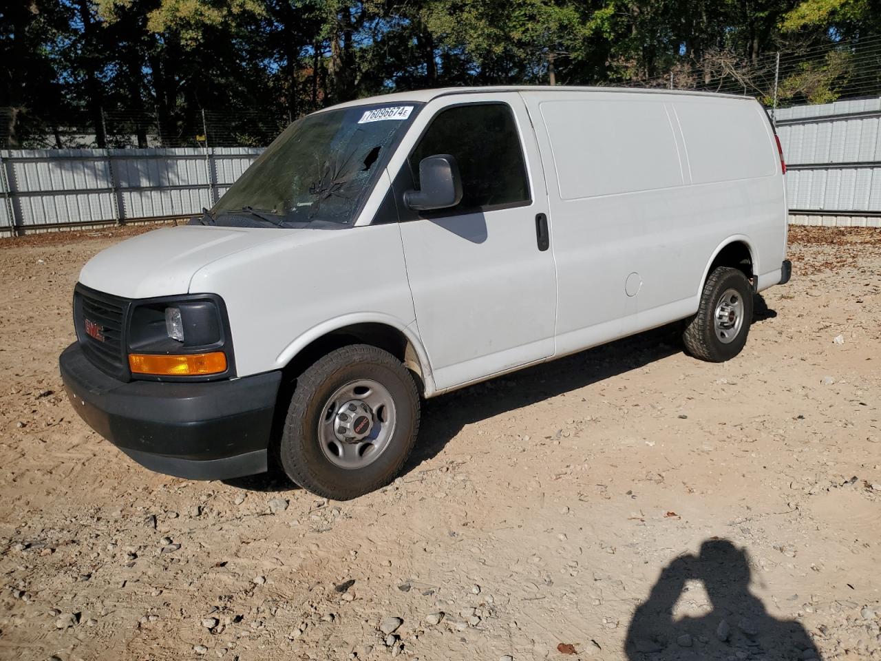2017 GMC Savana VIN 1GTW7AFF2H1349738